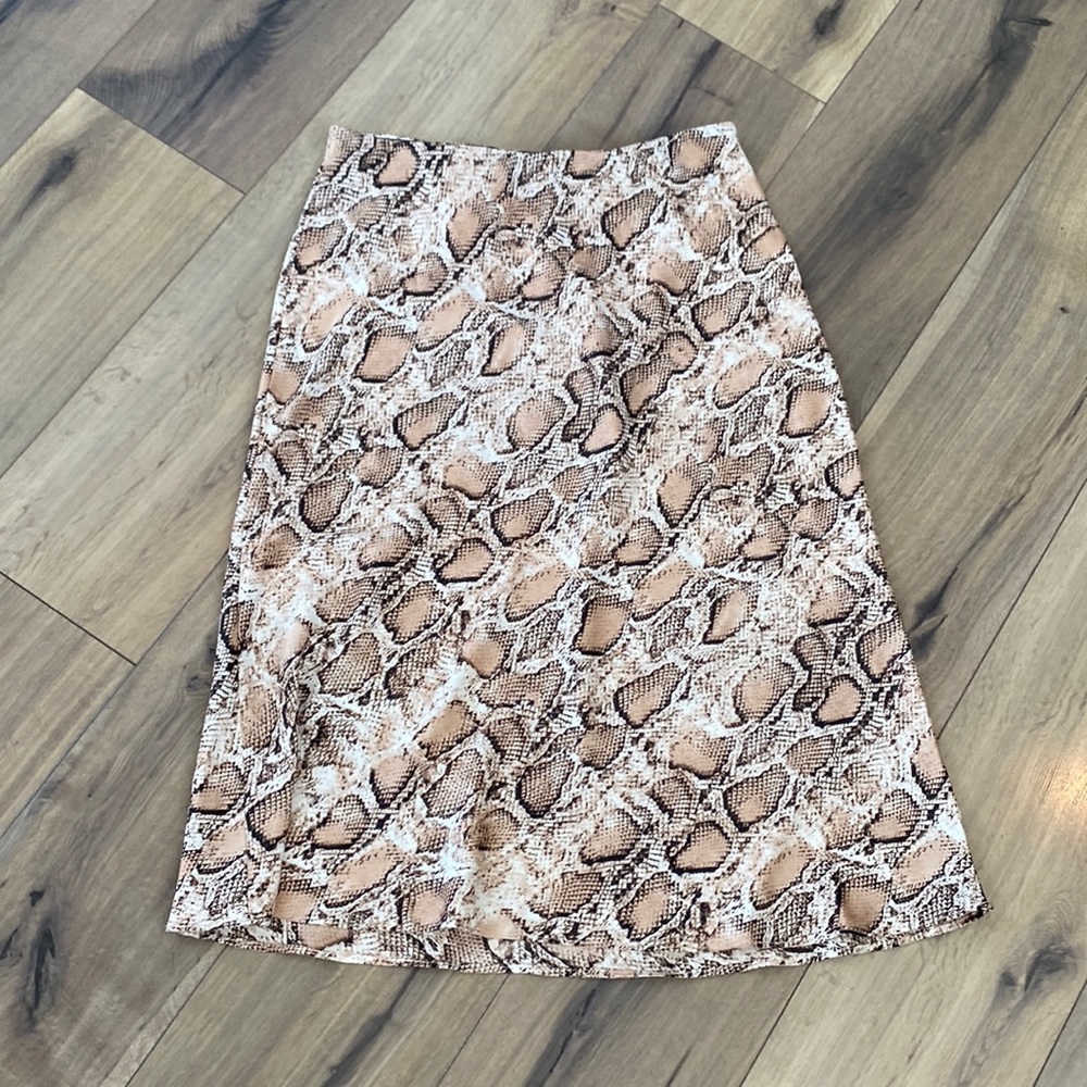 snake print skirt size large